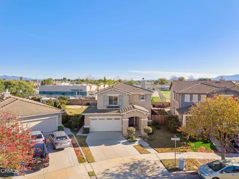 862 Gitano Dr, Oxnard, CA 93030