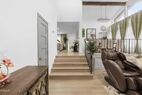 Entry Way - 4253 Pancho Rd, Camarillo, CA 93012 photo 1 of 3