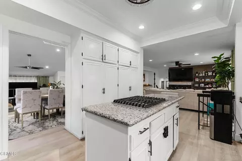Kitchen - 4253 Pancho Rd, Camarillo, CA 93012 photo 3 of 5