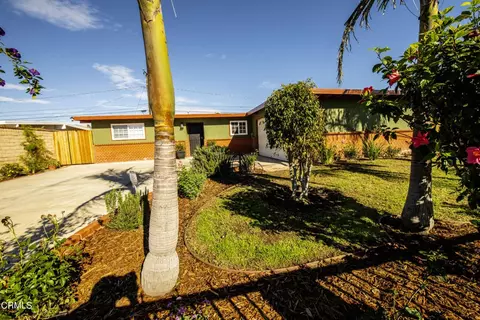 891 Salem Ave, Oxnard, CA 93036