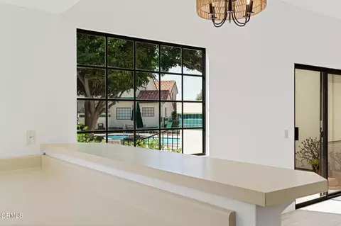 168 Courtyard Dr, Port Hueneme, CA 93041