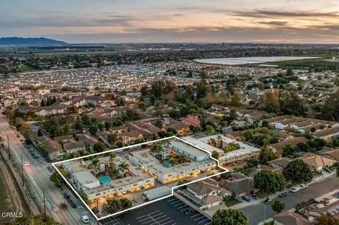 10965 Del Norte St, Ventura, CA 93004