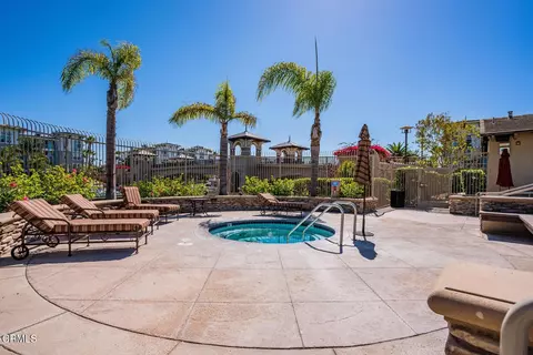 Exterior - 1541 Windshore Way, Oxnard, CA 93035 photo 3 of 5