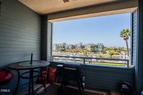 Exterior - 1541 Windshore Way, Oxnard, CA 93035 photo 1 of 5