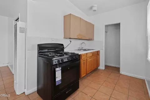 Entry Way - 5441 Perkins Rd, Oxnard, CA 93033 photo 1 of 1