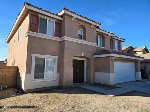 45111 Palm Ln, Lancaster, CA 93535