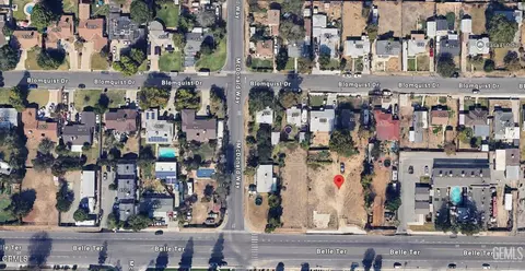 4420 Belle Ter, Bakersfield, CA 93309