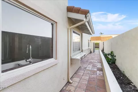 Exterior - 2900 Windward Way, Oxnard, CA 93035 photo 9 of 12