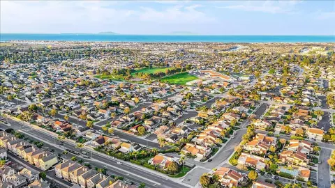 View/Area - 2900 Windward Way, Oxnard, CA 93035 photo 3 of 6