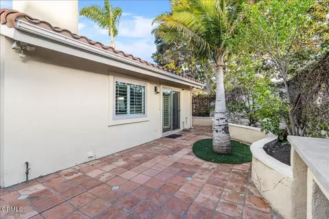 Exterior - 2900 Windward Way, Oxnard, CA 93035 photo 7 of 12