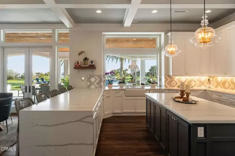 Kitchen - 1069 Corte Barroso, Camarillo, CA 93010 photo 1 of 1