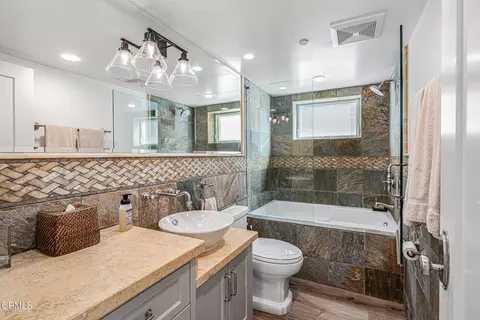 Bath - 3365 Ocean Dr, Oxnard, CA 93035 photo 8 of 8