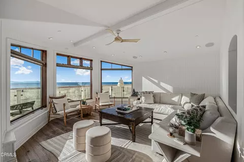 Living - 3365 Ocean Dr, Oxnard, CA 93035 photo 1 of 5