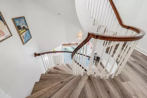 Entry Way - 3365 Ocean Dr, Oxnard, CA 93035 photo 4 of 4