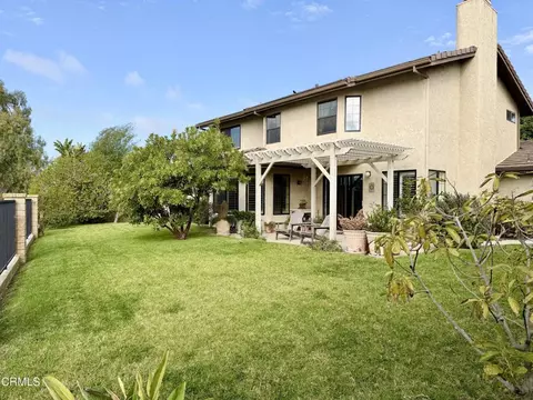Exterior - 2134 Cold Stream Ct, Oxnard, CA 93036 photo 11 of 13