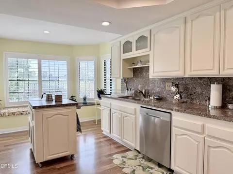 Kitchen - 2134 Cold Stream Ct, Oxnard, CA 93036 photo 3 of 3