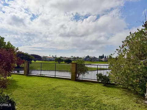 Exterior - 2134 Cold Stream Ct, Oxnard, CA 93036 photo 8 of 13