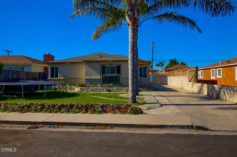 1425 S E St, Oxnard, CA 93033