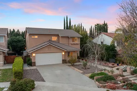15137 Trail View Ct, Sylmar, CA 91342