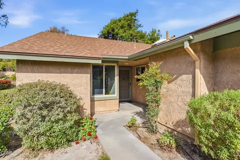 35124 Village #35, Camarillo, CA 93012