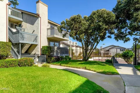 3122 Sunset Ln, Oxnard, CA 93035