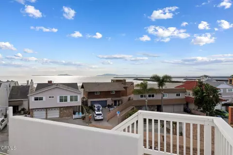 View/Area - 105 Malibu Ave, Oxnard, CA 93035 photo 3 of 7