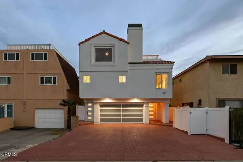 Exterior - 105 Malibu Ave, Oxnard, CA 93035 photo 2 of 8
