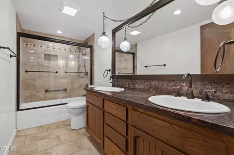 Bath - 2170 Ladera Rd, Ojai, CA 93023 photo 2 of 2