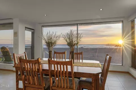 Dining - 2421 Ocean Dr, Oxnard, CA 93035 photo 3 of 3