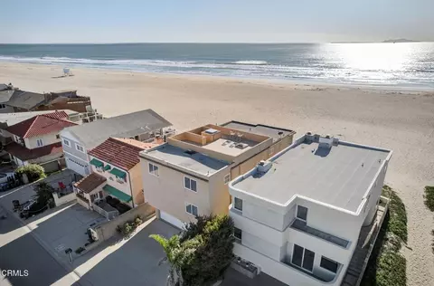 View/Area - 2421 Ocean Dr, Oxnard, CA 93035 photo 3 of 15