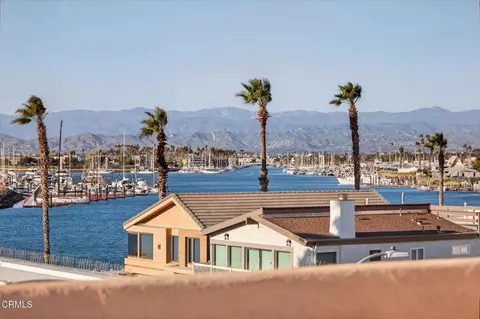View/Area - 2421 Ocean Dr, Oxnard, CA 93035 photo 12 of 15