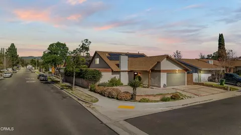 1805 Hillary Ct, Simi Valley, CA 93065