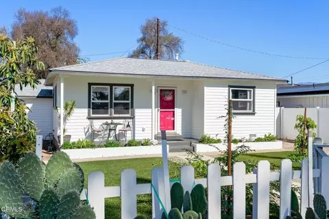 385 Sunset Ave, Oak View, CA 93022