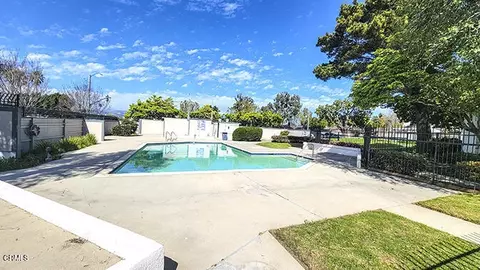 Exterior - 643 Holly Ave, Oxnard, CA 93036 photo 3 of 6