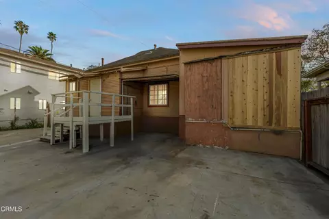 Exterior - 425 W 1st St, Oxnard, CA 93030 photo 4 of 9