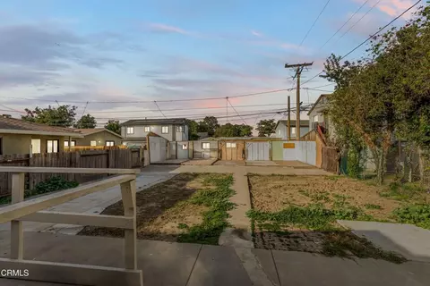Exterior - 425 W 1st St, Oxnard, CA 93030 photo 2 of 9