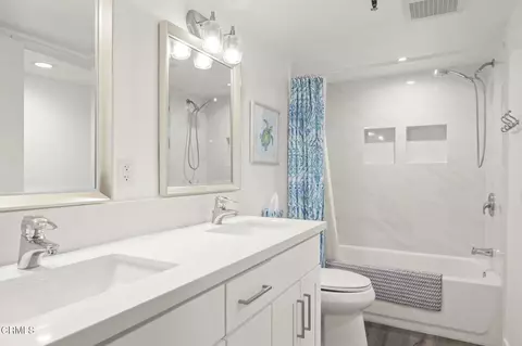Bath - 3464 Sunset Ln, Oxnard, CA 93035 photo 1 of 2