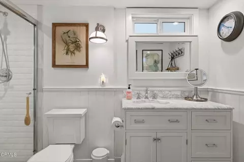Bath - 3445 Ocean Dr, Oxnard, CA 93035 photo 5 of 8