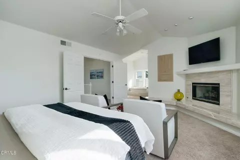 Bedroom - 1257 Devon Ln, Ventura, CA 93001 photo 2 of 4