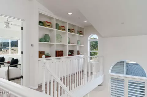 Entry Way - 1257 Devon Ln, Ventura, CA 93001 photo 2 of 2