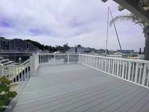 Exterior - 2325 Kingsbridge Ln, Oxnard, CA 93035 photo 1 of 1