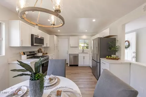 Kitchen - 75 Maxine Ave, Oak View, CA 93022 photo 2 of 5