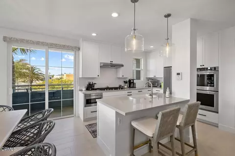 Kitchen - 1437 Windshore Way, Oxnard, CA 93035 photo 1 of 2