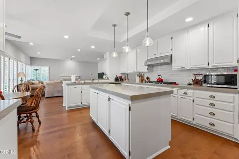 24006 Clarington Dr, West Hills, CA 91304
