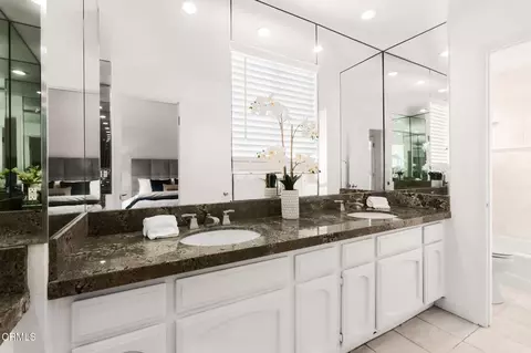 Bath - 124 San Clemente Ave, Oxnard, CA 93035 photo 1 of 6