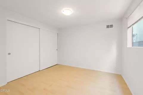 Bedroom - 124 San Clemente Ave, Oxnard, CA 93035 photo 5 of 5