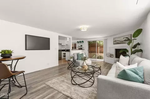 Living - 124 San Clemente Ave, Oxnard, CA 93035 photo 3 of 3