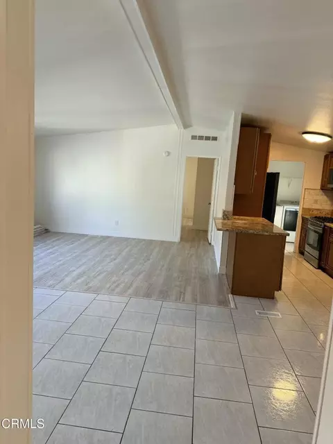 1407 Peach Ave #14, Oxnard, CA 93033 photo 3