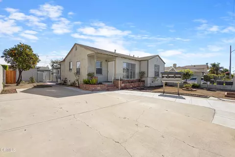 136 S Roosevelt Ave, Oxnard, CA 93030