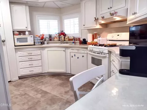 27 Tahquitz Dr #226, Camarillo, CA 93012 photo 13
